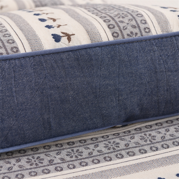 91家纺网 家纺一手货源 找家纺 织布人 2025新款全棉棉麻立体碎花全荞麦壳枕头成人家用学生助睡眠硬枕芯 棉麻立体小清新枕-蓝色