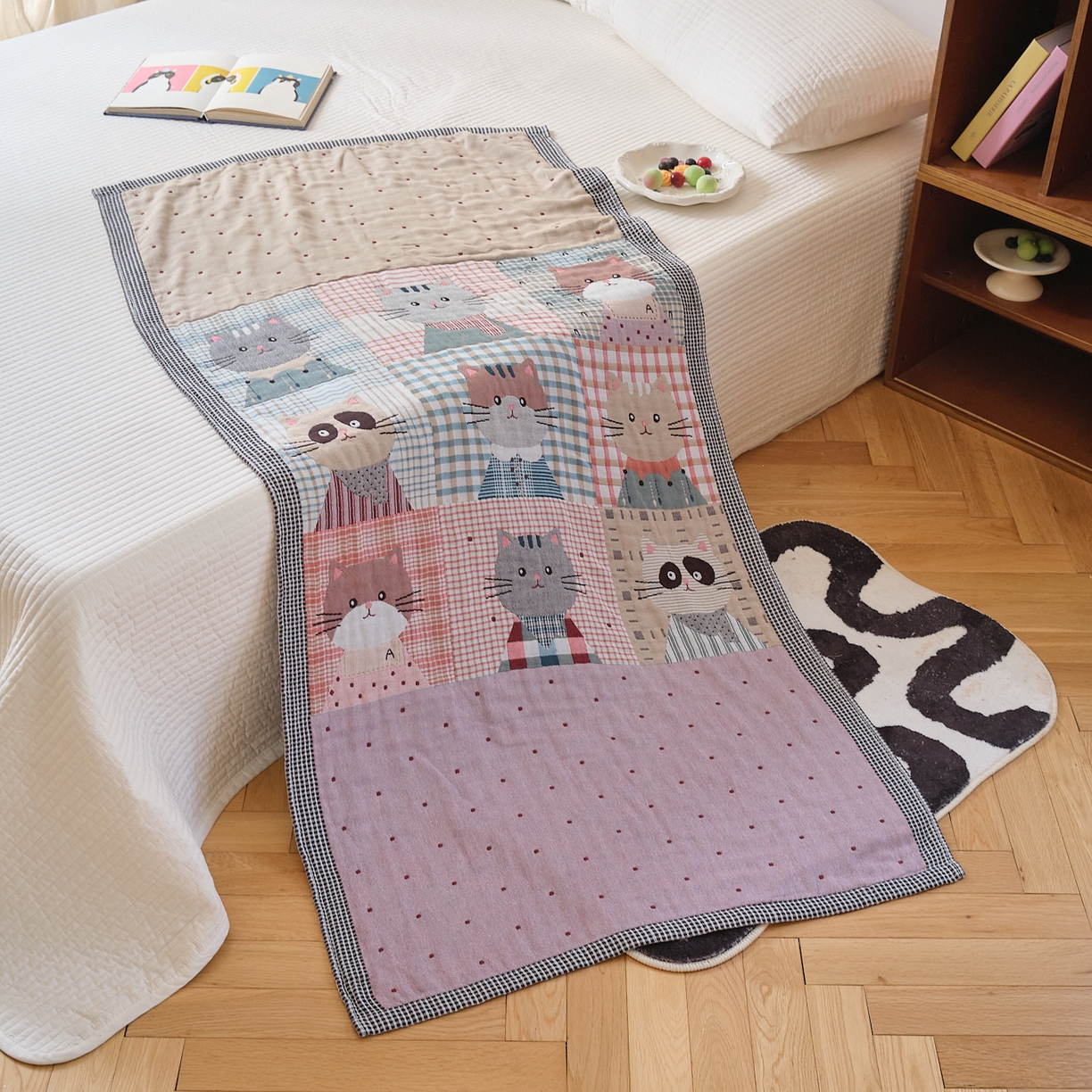 91家纺网 家纺一手货源 找家纺 沐瑟家纺 2025新款卡通A类全棉四层纱布浴巾加大毛巾-第二组 花布猫 80*160cm浴巾/条