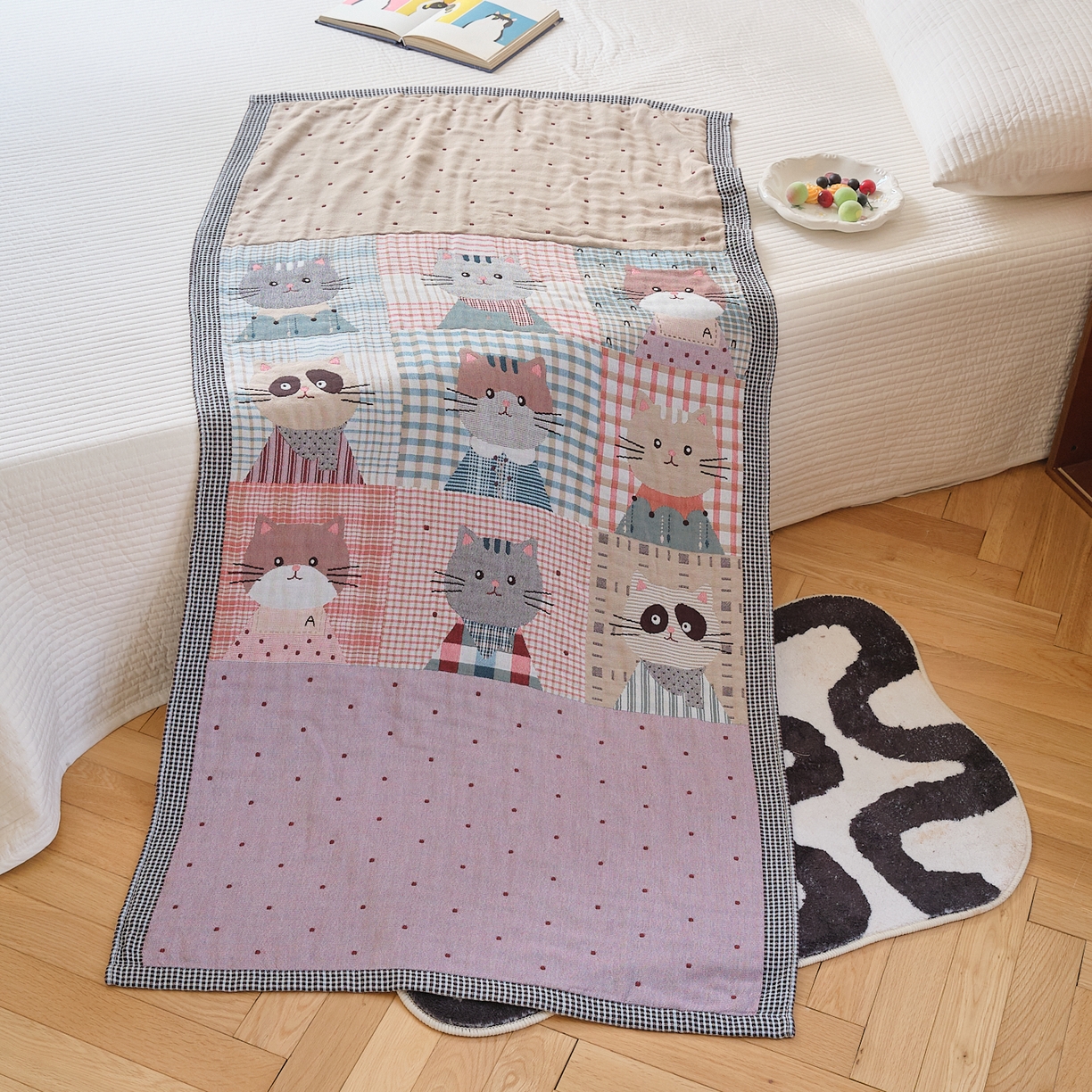 91家纺网 家纺一手货源 找家纺 沐瑟家纺 2025新款卡通A类全棉四层纱布浴巾加大毛巾-第二组 花布猫 80*160cm浴巾/条