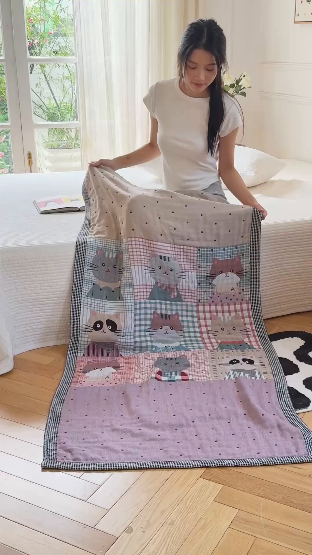 91家纺网 家纺一手货源 找家纺 沐瑟家纺 2025新款卡通A类全棉四层纱布浴巾加大毛巾-第二组 花布猫 80*160cm浴巾/条