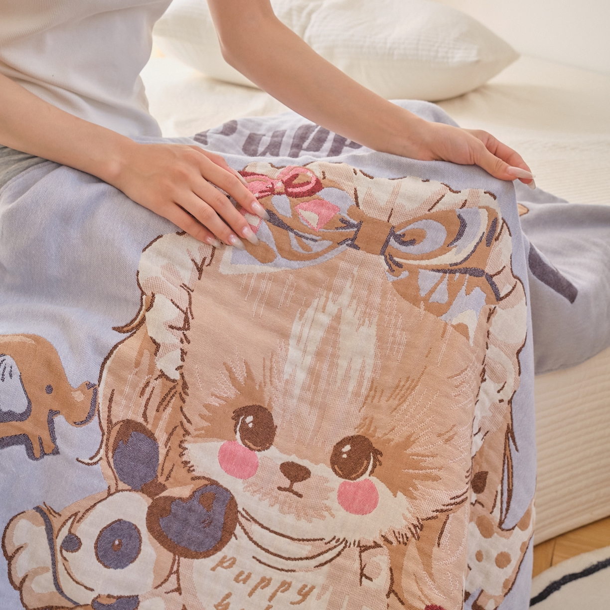 91家纺网 家纺一手货源 找家纺 沐瑟家纺 2025新款卡通A类全棉四层纱布浴巾加大毛巾-第二组 积木熊 80*160cm浴巾/条