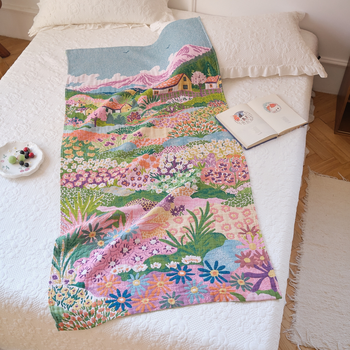 91家纺网 家纺一手货源 找家纺 沐瑟家纺 2025新款卡通A类全棉四层纱布浴巾加大毛巾-第二组 梦幻故里 80*160cm浴巾/条