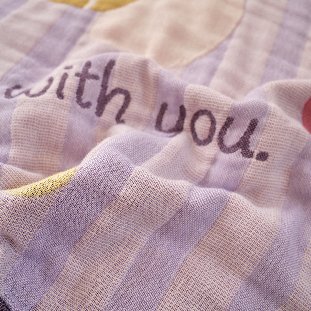 91家纺网 家纺一手货源 找家纺 沐瑟家纺 2025新款卡通A类全棉四层纱布浴巾加大毛巾-第二组 平安狗 80*160cm浴巾/条