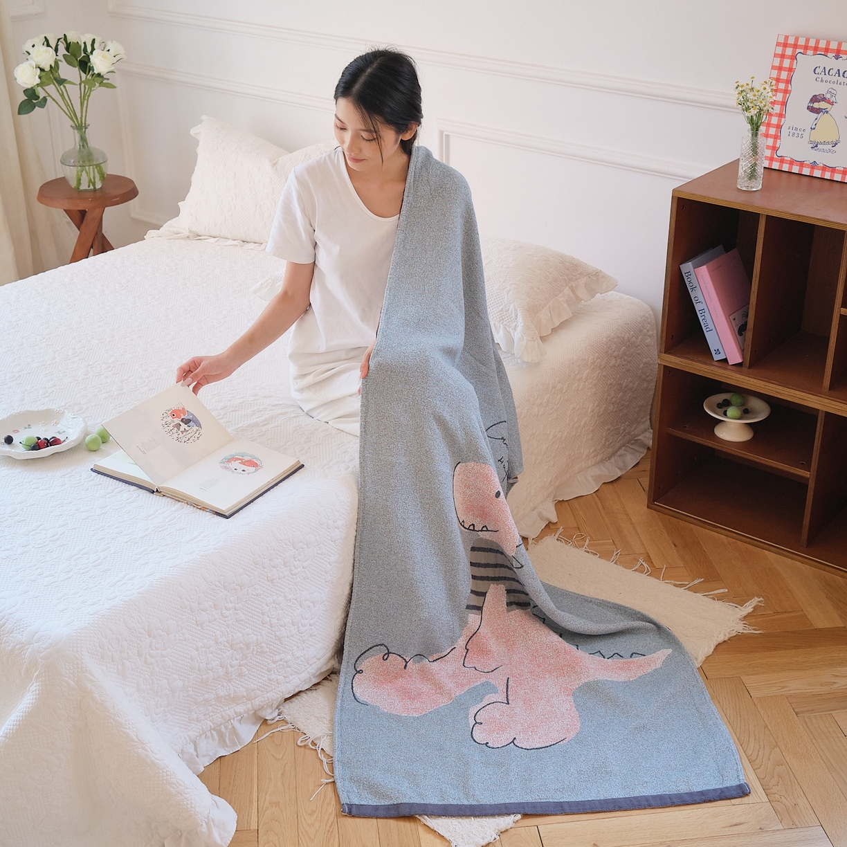 91家纺网 家纺一手货源 找家纺 沐瑟家纺 2025新款卡通A类全棉四层纱布浴巾加大毛巾-第二组 线条恐龙 80*160cm浴巾/条