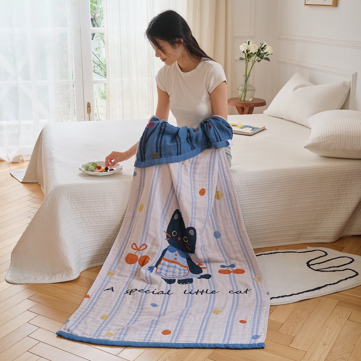 91家纺网 家纺一手货源 找家纺 沐瑟家纺 2025新款卡通A类全棉四层纱布浴巾加大毛巾-第二组 小黑猫 80*160cm浴巾/条