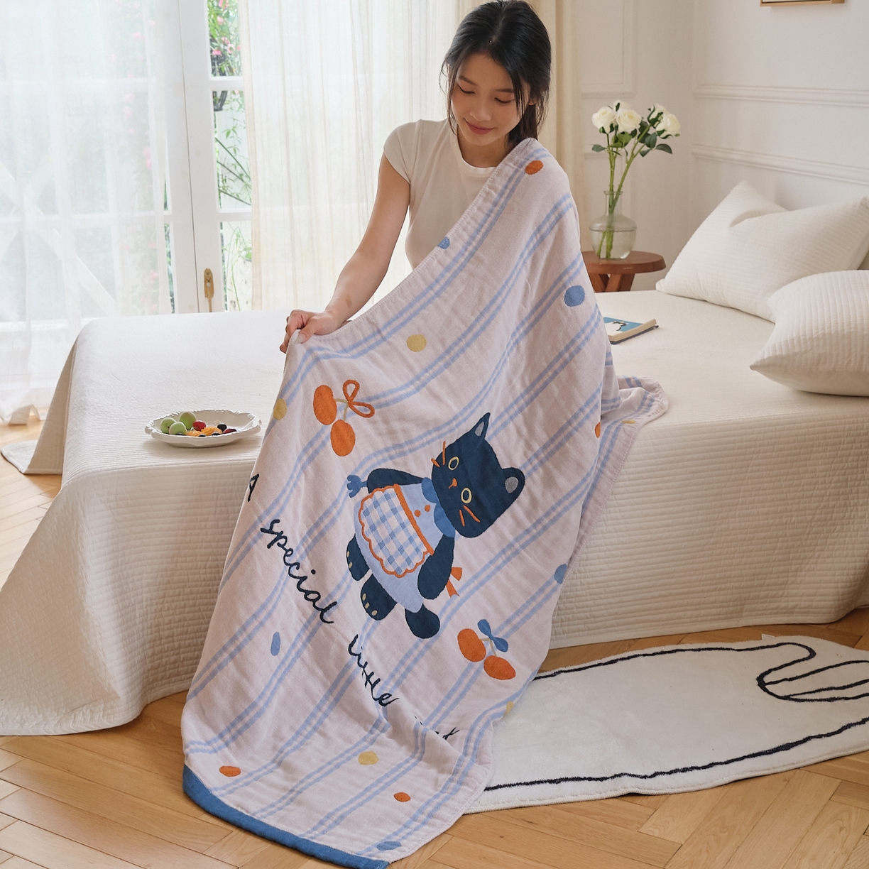 91家纺网 家纺一手货源 找家纺 沐瑟家纺 2025新款卡通A类全棉四层纱布浴巾加大毛巾-第二组 小黑猫 80*160cm浴巾/条