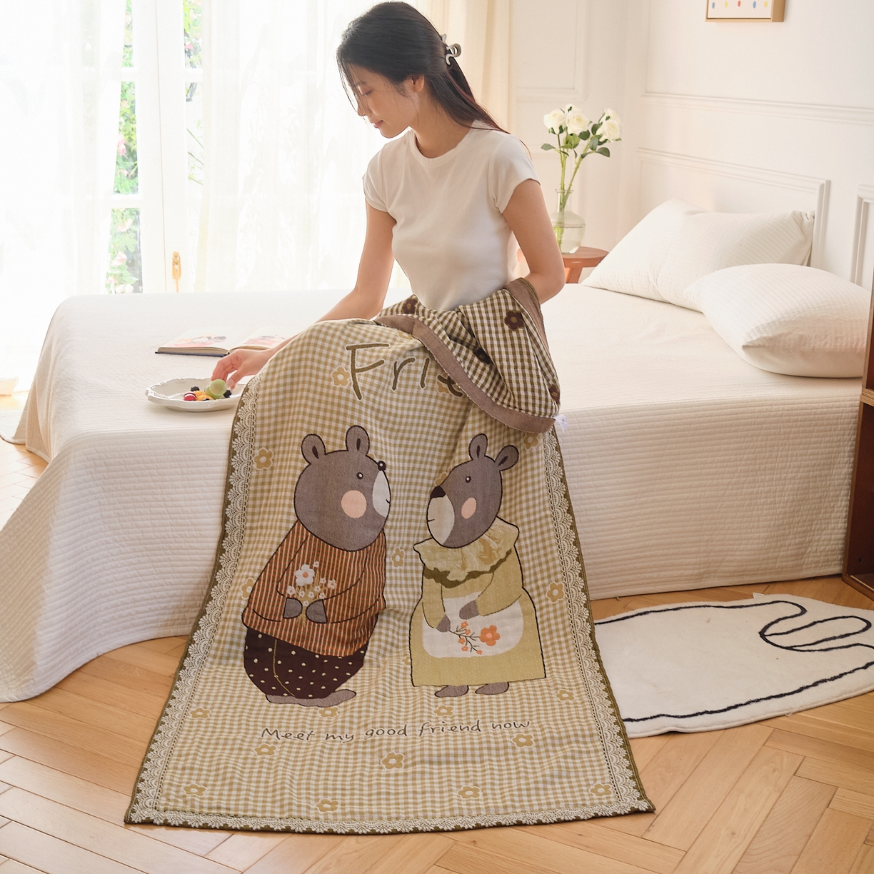 91家纺网 家纺一手货源 找家纺 沐瑟家纺 2025新款卡通A类全棉四层纱布浴巾加大毛巾-第二组 小花熊 80*160cm浴巾/条