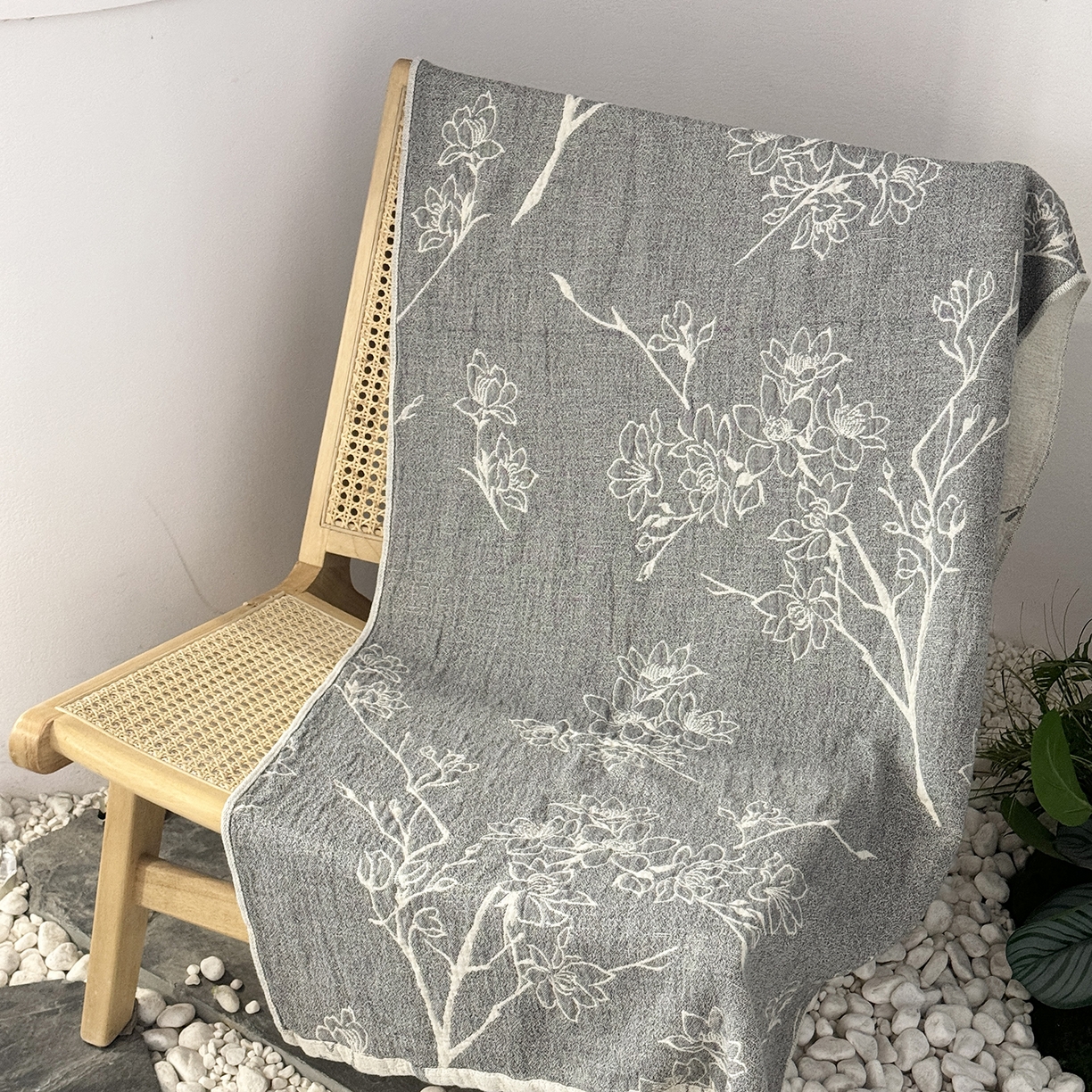 91家纺网 家纺一手货源 找家纺 （总）一隅花田 2025新款纱布多功能披肩浴巾