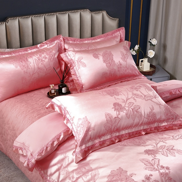 91家纺网 家纺一手货源 找家纺 OL家纺 2025新款亲肤丝加棉提花四件套 璀璨年华-西瓜红