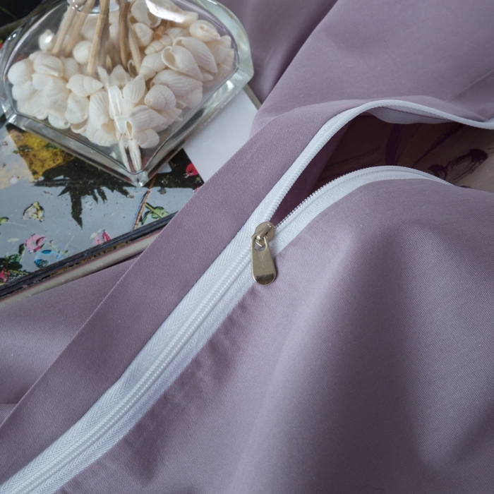 91家纺网 家纺一手货源 找家纺 OL家纺 2025新款亲肤丝加棉提花四件套 迪丽娜  紫驼