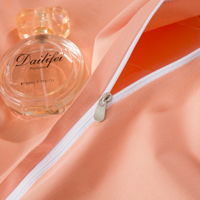 91家纺网 家纺一手货源 找家纺 OL家纺 2025新款亲肤丝加棉提花四件套 蜜月花期-象牙玉