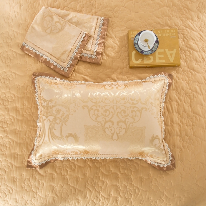 91家纺网 家纺一手货源 找家纺 OL家纺 2025新款亲肤丝加棉提花四件套 欧典风尚  驼色