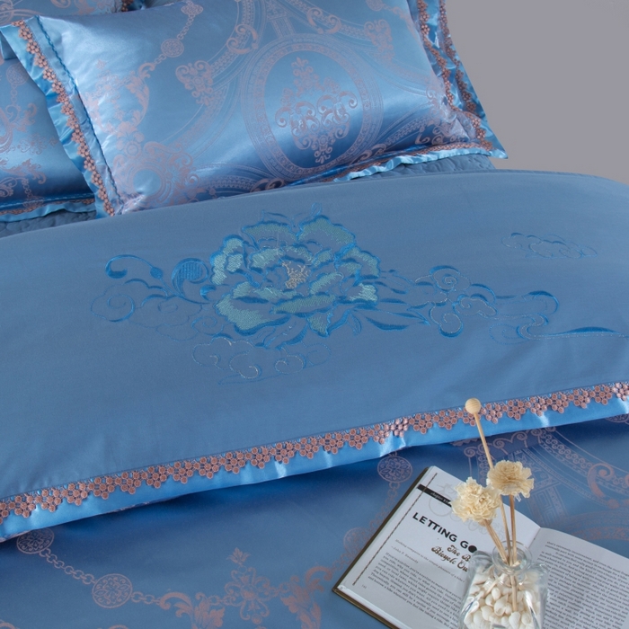 91家纺网 家纺一手货源 找家纺 OL家纺 2025新款亲肤丝加棉提花四件套 优雅迷情  浅兰