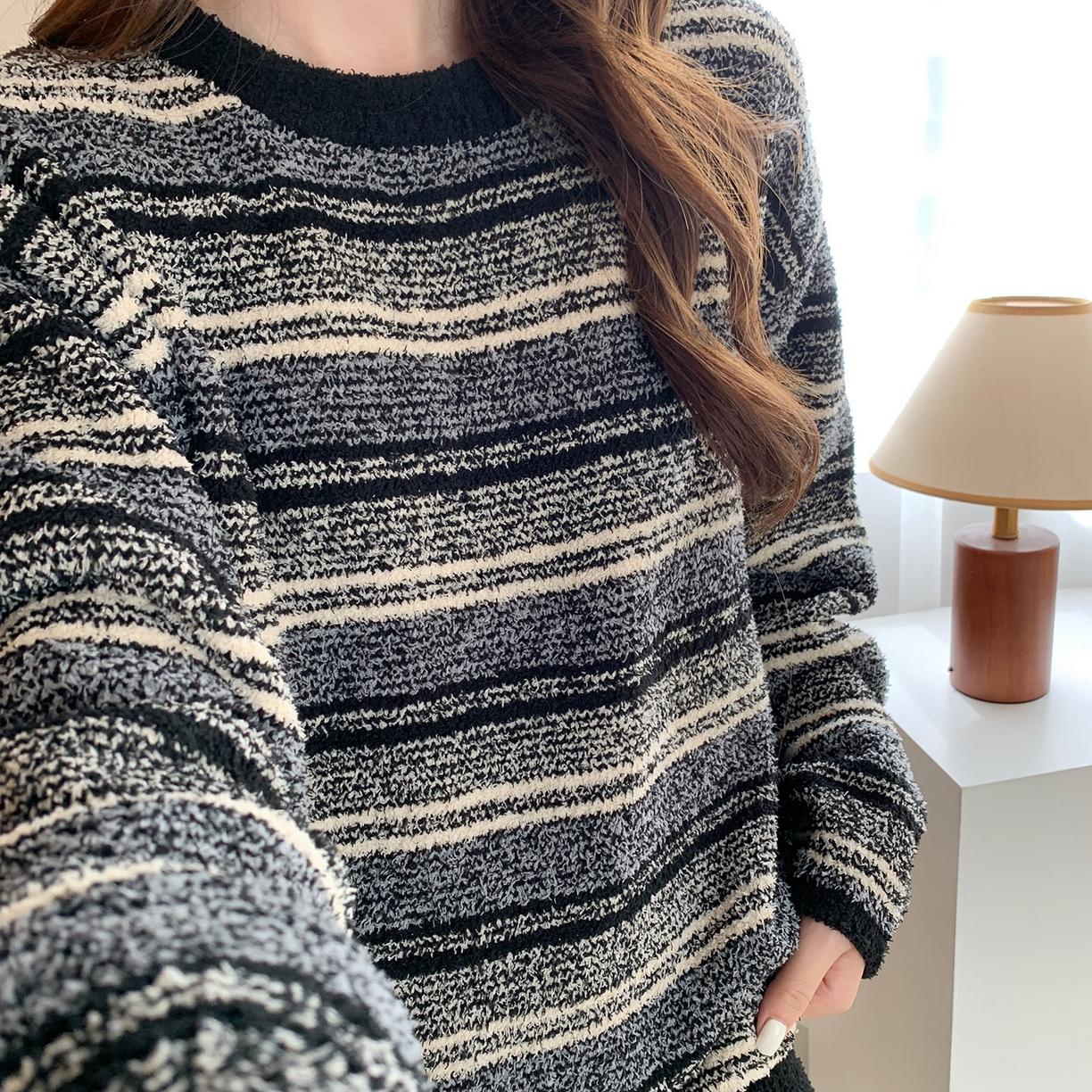 91家纺网 家纺一手货源 找家纺 多乐娜 2025新款半边绒家居服（会员拿货-5元，控价最低零售价138元起！） 杏灰条纹