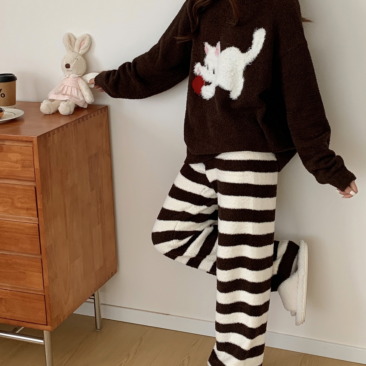 91家纺网 家纺一手货源 找家纺 （总）多乐娜 2025新款半边绒家居服（会员拿货-5元，控价最低零售价138元起！）