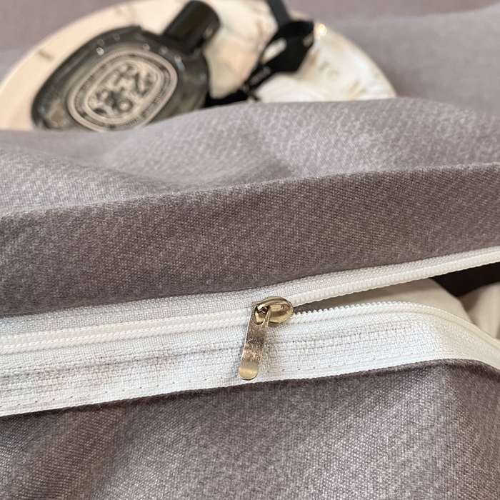 91家纺网 家纺一手货源 找家纺 典雅家纺 爆款新花色印花植物羊绒四件套磨毛四件套学生季 苇花飞扬