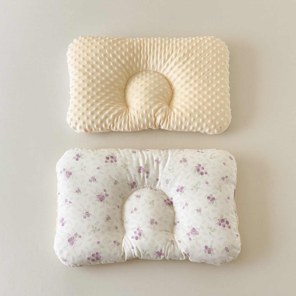 91家纺网 家纺一手货源 找家纺 北鸣有鱼枕芯馆 2025新款漫画家系列全棉双层纱豆豆枕枕头枕芯 紫葡萄-45x70cm