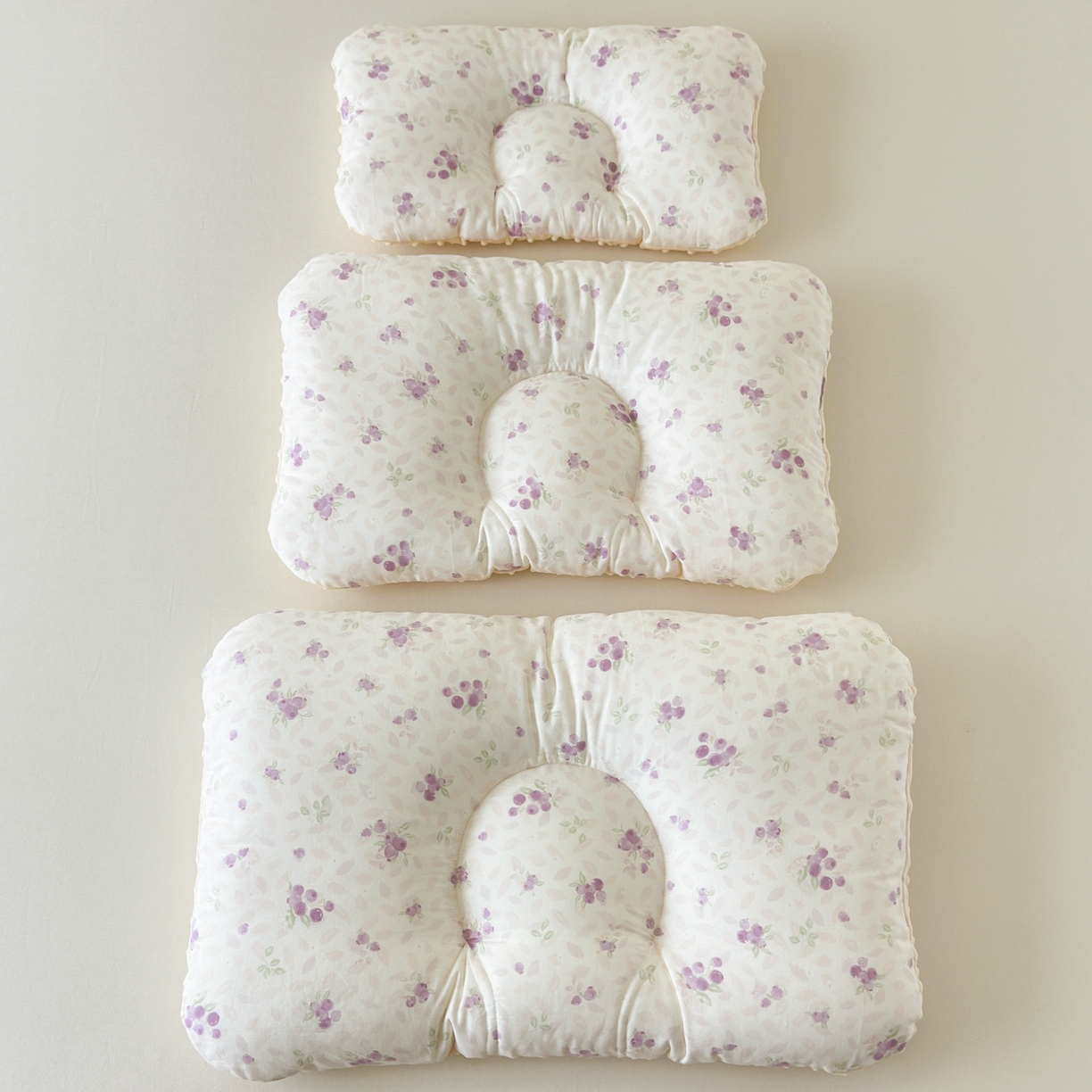 91家纺网 家纺一手货源 找家纺 北鸣有鱼枕芯馆 2025新款漫画家系列全棉双层纱豆豆枕枕头枕芯 紫葡萄-40x60cm