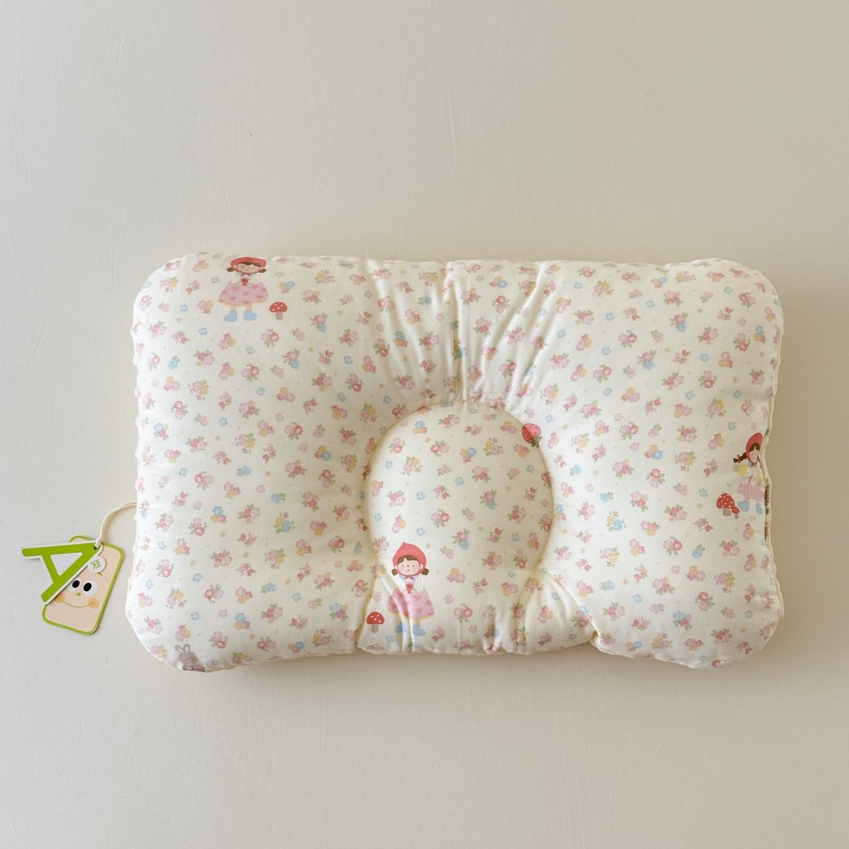 91家纺网 家纺一手货源 找家纺 北鸣有鱼枕芯馆 2025新款漫画家系列全棉双层纱豆豆枕枕头枕芯 小红帽-45x70cm