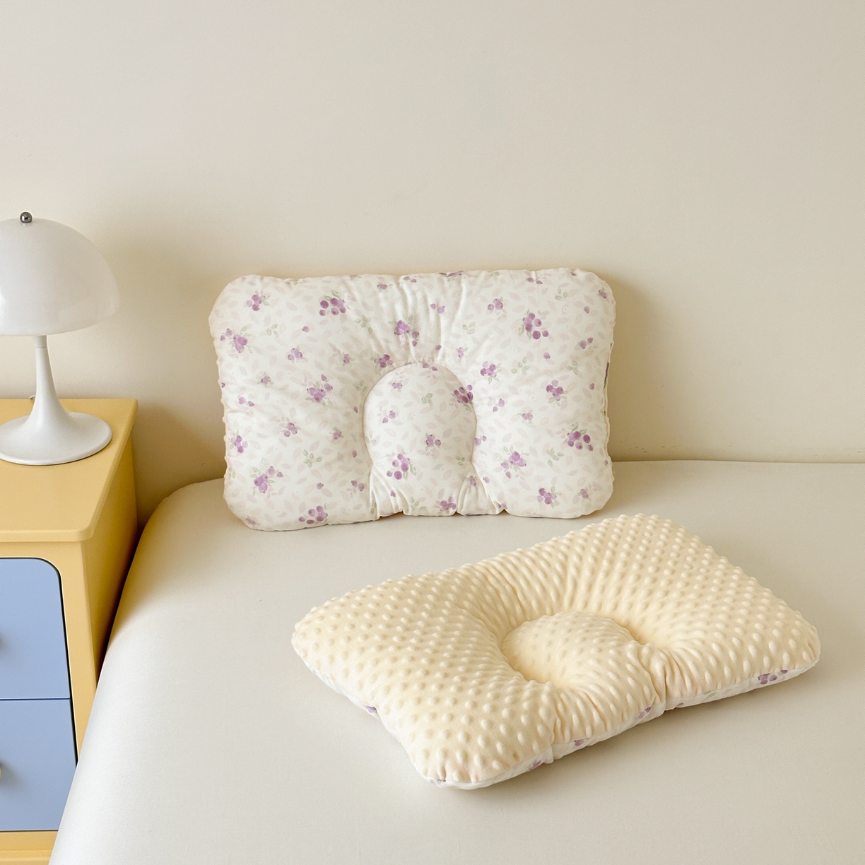 91家纺网 家纺一手货源 找家纺 北鸣有鱼枕芯馆 2025新款漫画家系列全棉双层纱豆豆枕枕头枕芯 紫葡萄-45x70cm