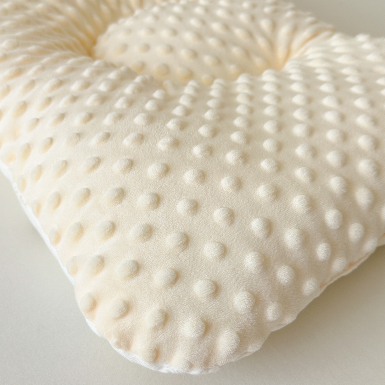 91家纺网 家纺一手货源 找家纺 北鸣有鱼枕芯馆 2025新款漫画家系列全棉双层纱豆豆枕枕头枕芯 帕尼汪-30x50cm