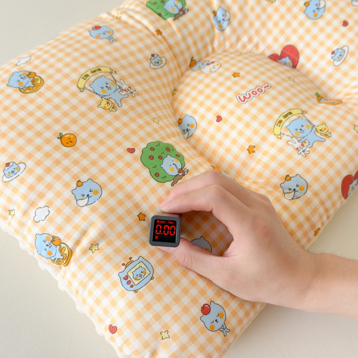 91家纺网 家纺一手货源 找家纺 北鸣有鱼枕芯馆 2025新款漫画家系列全棉双层纱豆豆枕枕头枕芯 橘子喵-30x50cm