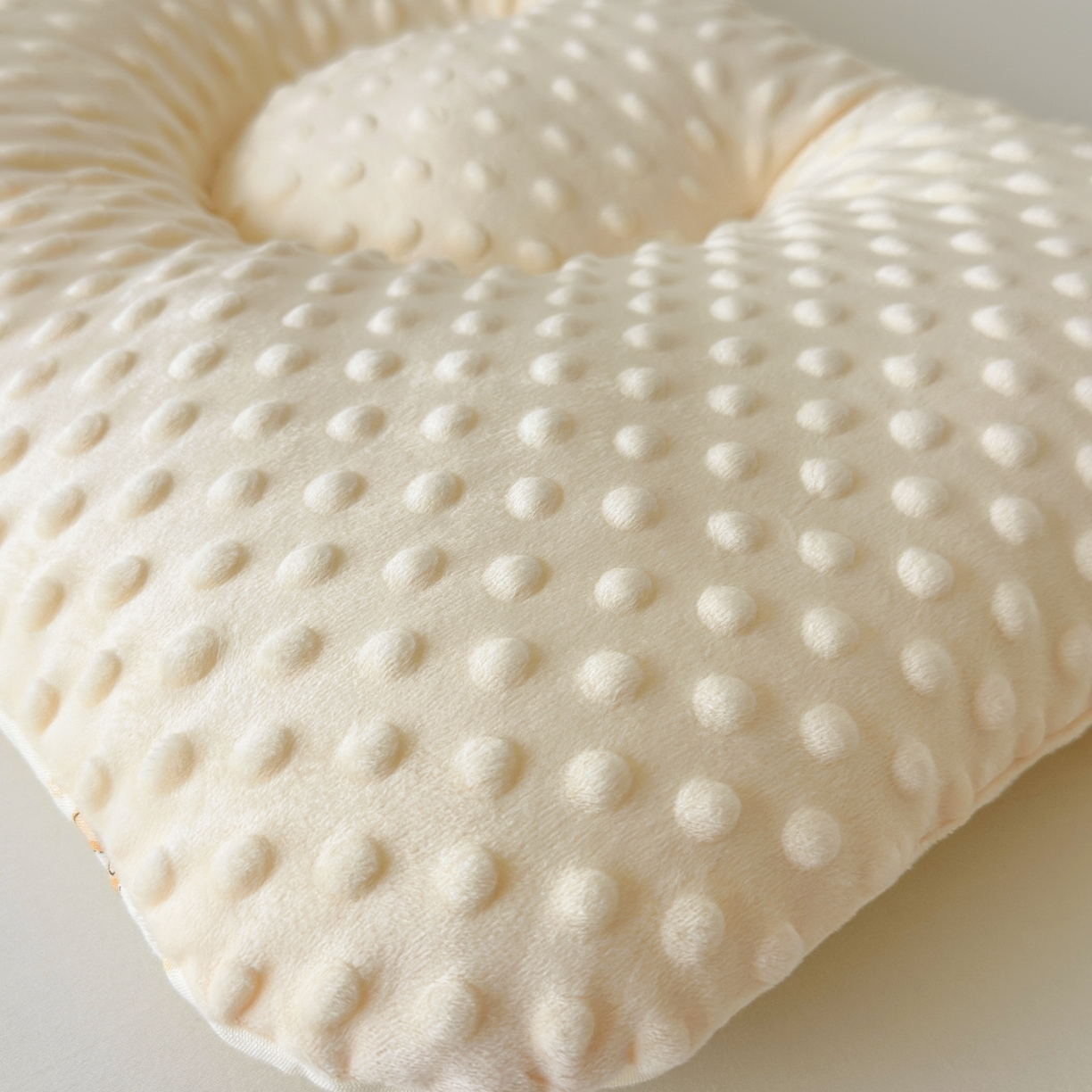 91家纺网 家纺一手货源 找家纺 北鸣有鱼枕芯馆 2025新款漫画家系列全棉双层纱豆豆枕枕头枕芯 星星伙伴-30x50cm