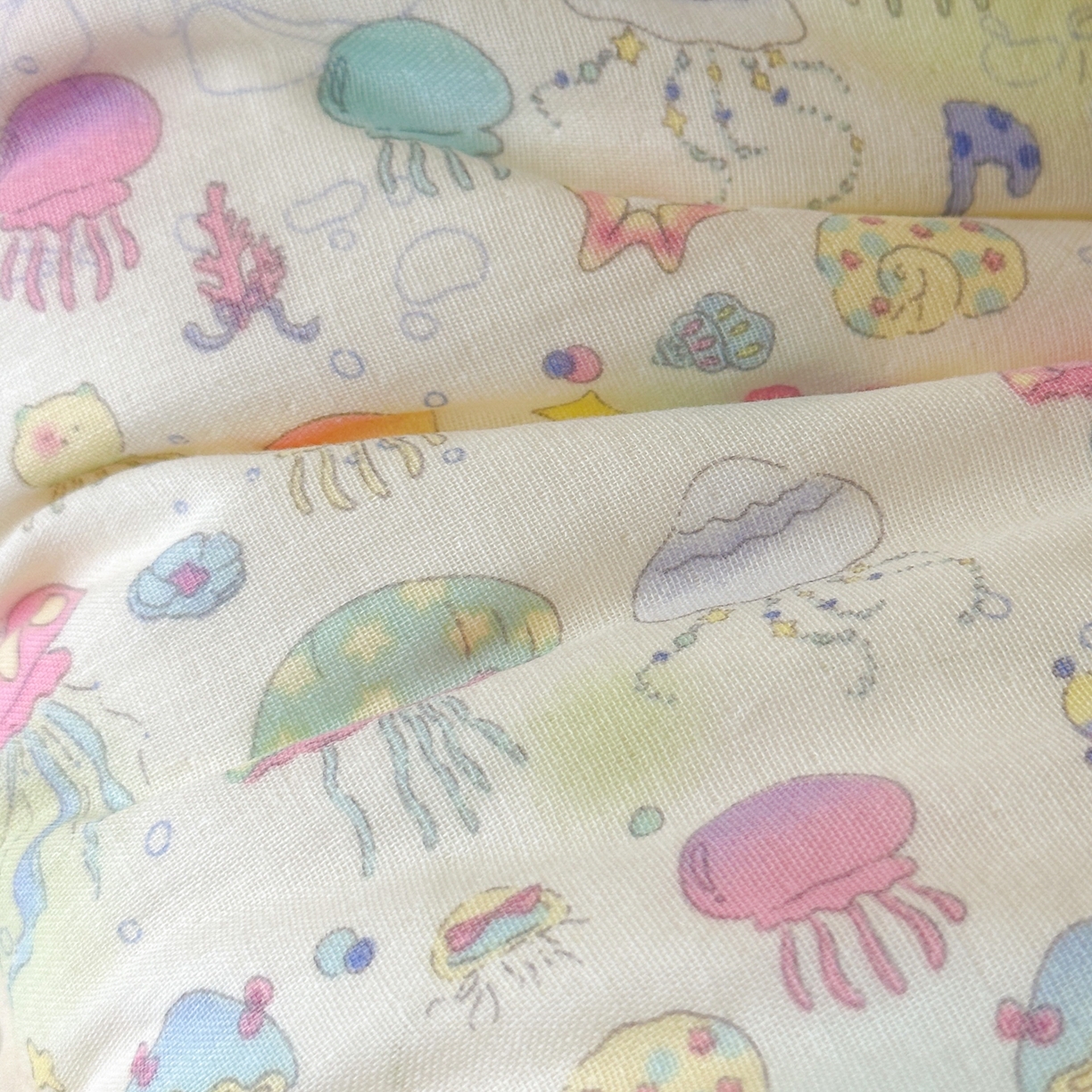 91家纺网 家纺一手货源 找家纺 北鸣有鱼枕芯馆 2025新款漫画家系列全棉双层纱豆豆枕枕头枕芯 水形物语-30x50cm