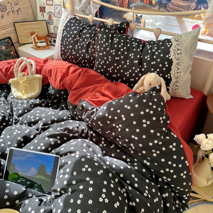 91家纺网 家纺一手货源 找家纺 阿曼达 2025新款水洗全工艺印染甜美复古四件套 甜美复古-少女花