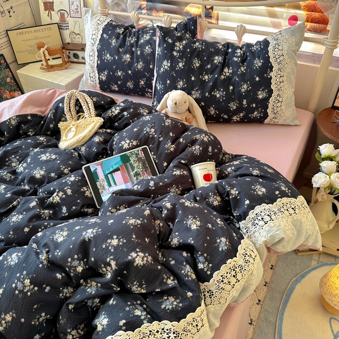 91家纺网 家纺一手货源 找家纺 阿曼达 2025新款水洗全工艺印染甜美复古四件套 甜美复古-小梨漫