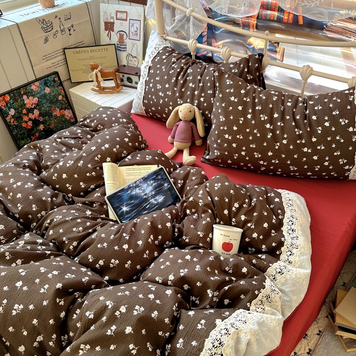 91家纺网 家纺一手货源 找家纺 阿曼达 2025新款水洗全工艺印染甜美复古四件套 甜美复古-樱花调