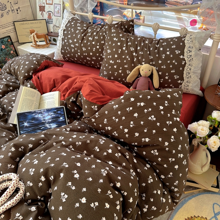 91家纺网 家纺一手货源 找家纺 阿曼达 2025新款水洗全工艺印染甜美复古四件套 甜美复古-樱花调