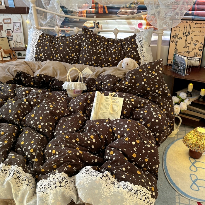 91家纺网 家纺一手货源 找家纺 阿曼达 2025新款水洗全工艺印染甜美复古四件套 甜美复古-花花酱