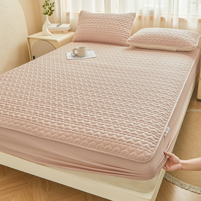 91家纺网 家纺一手货源 找家纺 （总）邵依家纺 2025新款A类大豆夹棉爱心款原棉防水床笠