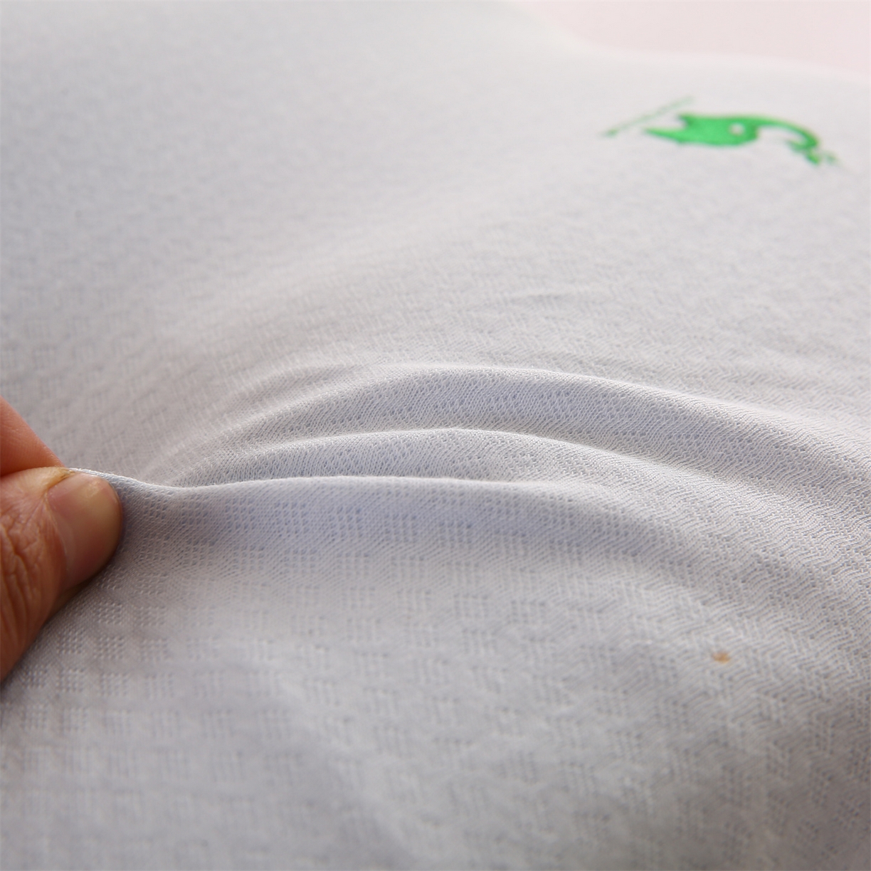 91家纺网 家纺一手货源 找家纺 （总）芯丝路枕业 2025新款全棉针织刺绣乳胶枕芯