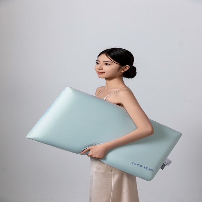 91家纺网 家纺一手货源 找家纺 （总）七夜居 2025新款品牌同款云朵慢回弹深睡太空记忆枕芯面包枕头枕芯零压力学生成人枕头