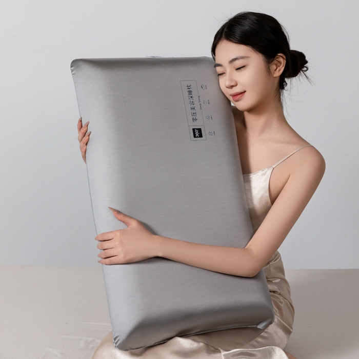 91家纺网 家纺一手货源 找家纺 七夜居 2025酒店0压美 容慢回弹记忆枕芯枕头面包枕零压力学生成人枕芯护颈按摩记忆棉枕头 高级灰