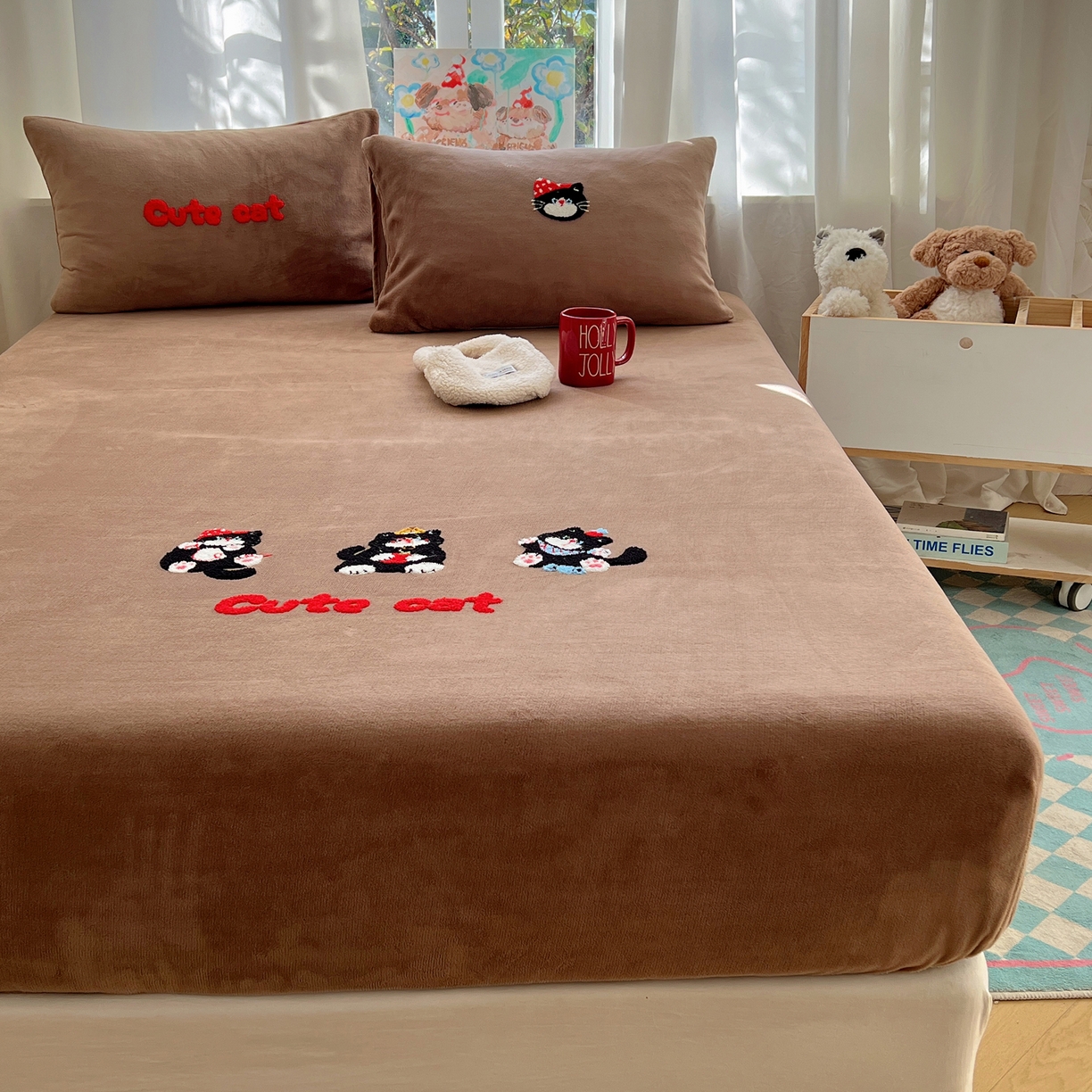 91家纺网 家纺一手货源 找家纺 桃喜 2025新款秋冬牛奶绒床笠三件套（会员-3） 三只小猫