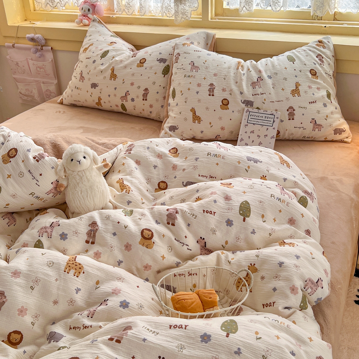 91家纺网 家纺一手货源 找家纺 （总）玉海棠家纺 2025新款A版三层纱B版牛奶绒四件套系列