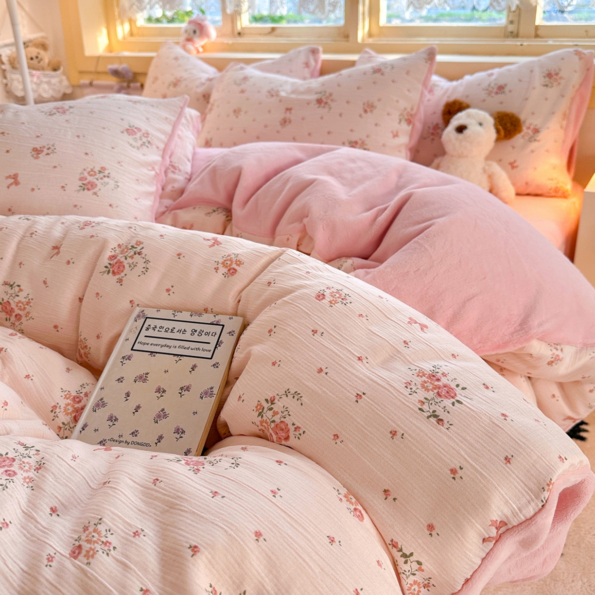 91家纺网 家纺一手货源 找家纺 玉海棠家纺 2025新款A版三层纱B版牛奶绒四件套系列 粉黛