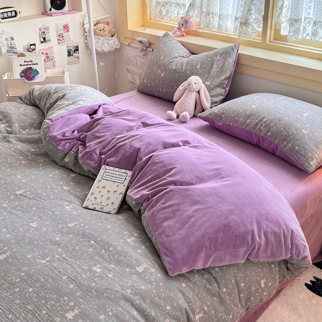 91家纺网 家纺一手货源 找家纺 玉海棠家纺 2025新款A版三层纱B版牛奶绒四件套系列 花间兔