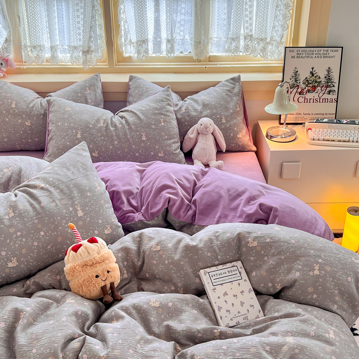 91家纺网 家纺一手货源 找家纺 玉海棠家纺 2025新款A版三层纱B版牛奶绒四件套系列 花间兔