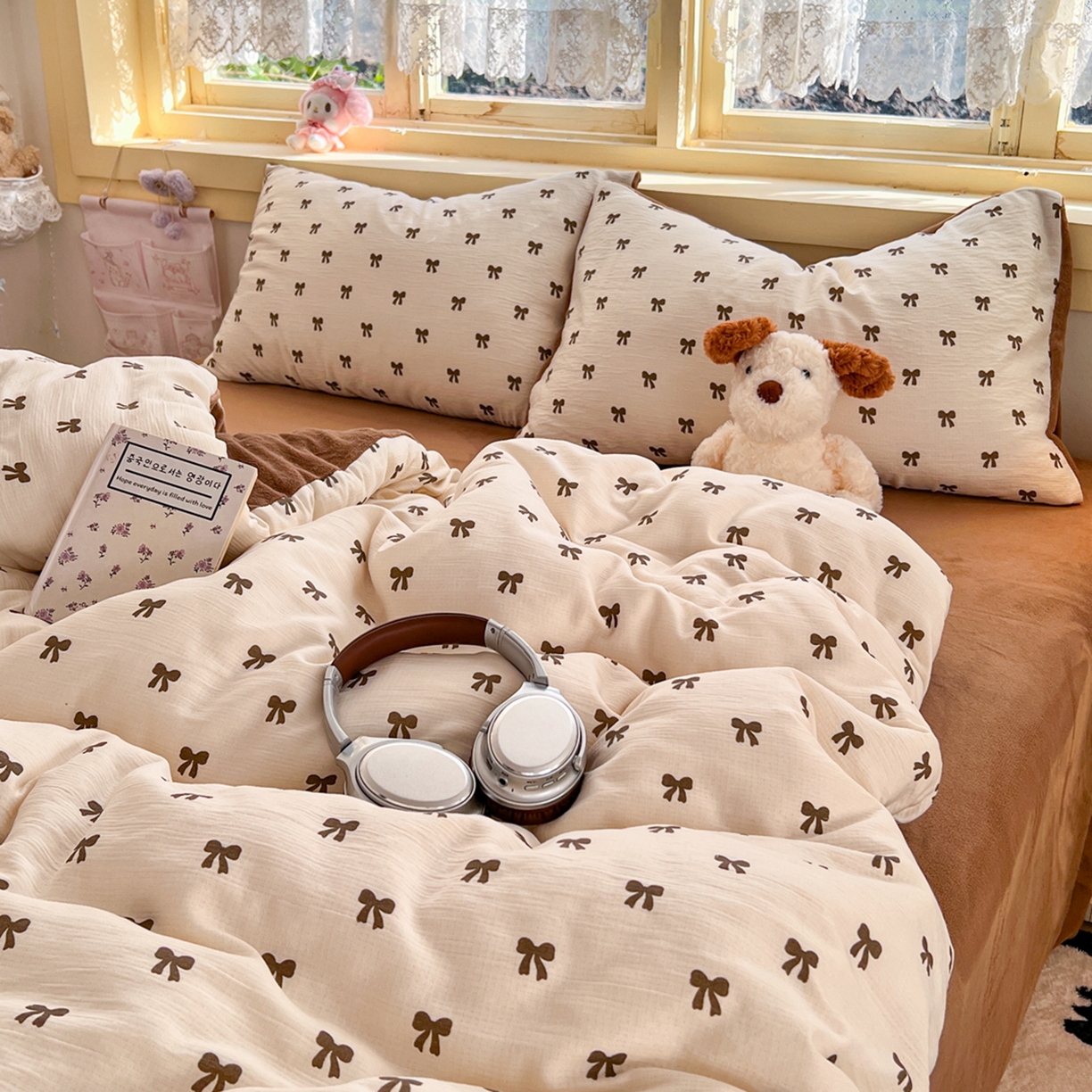 91家纺网 家纺一手货源 找家纺 玉海棠家纺 2025新款A版三层纱B版牛奶绒四件套系列 碱水结