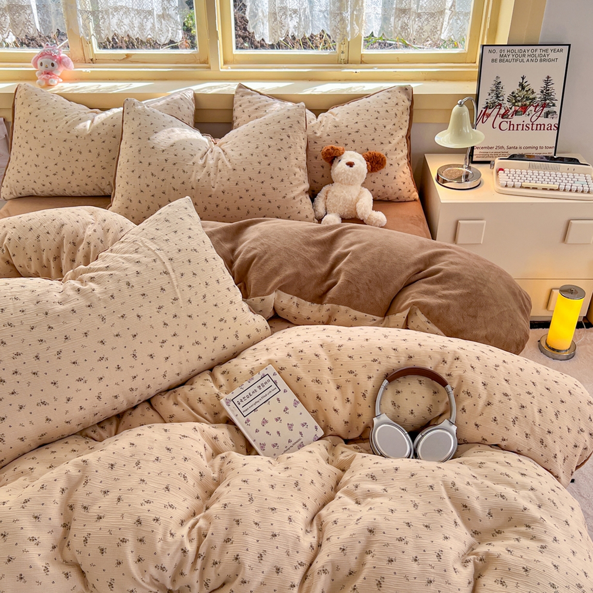 91家纺网 家纺一手货源 找家纺 玉海棠家纺 2025新款A版三层纱B版牛奶绒四件套系列 莫奈-咖