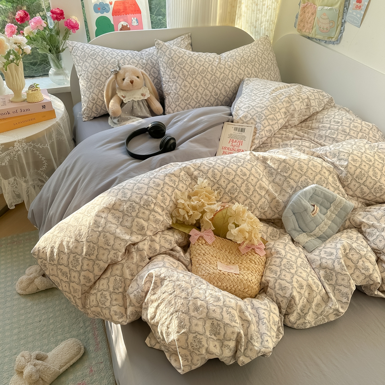 91家纺网 家纺一手货源 找家纺 玉海棠家纺 2025新款亲肤舒适印花四件套系列 安娜兰