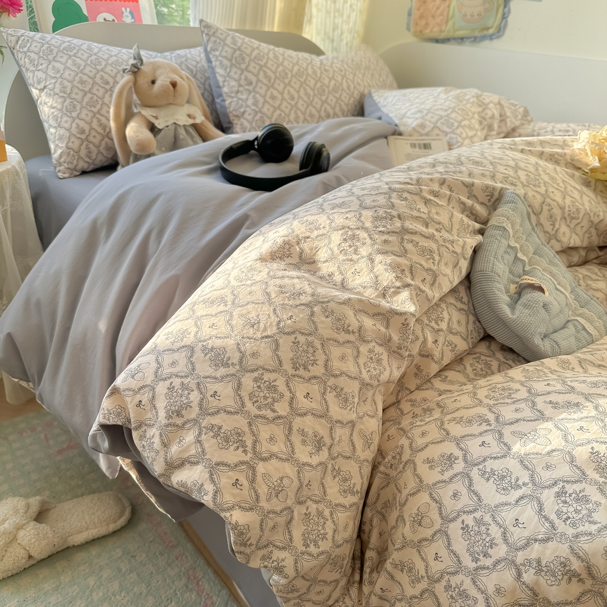 91家纺网 家纺一手货源 找家纺 玉海棠家纺 2025新款亲肤舒适印花四件套系列 安娜兰