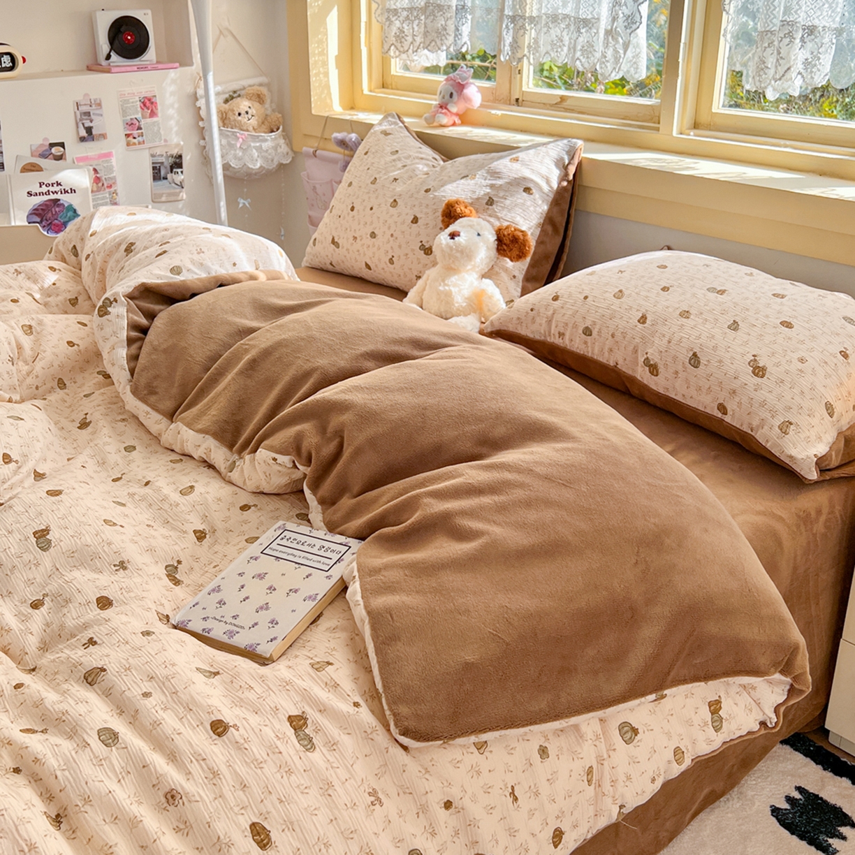 91家纺网 家纺一手货源 找家纺 玉海棠家纺 2025新款A版三层纱B版牛奶绒四件套系列 南瓜派