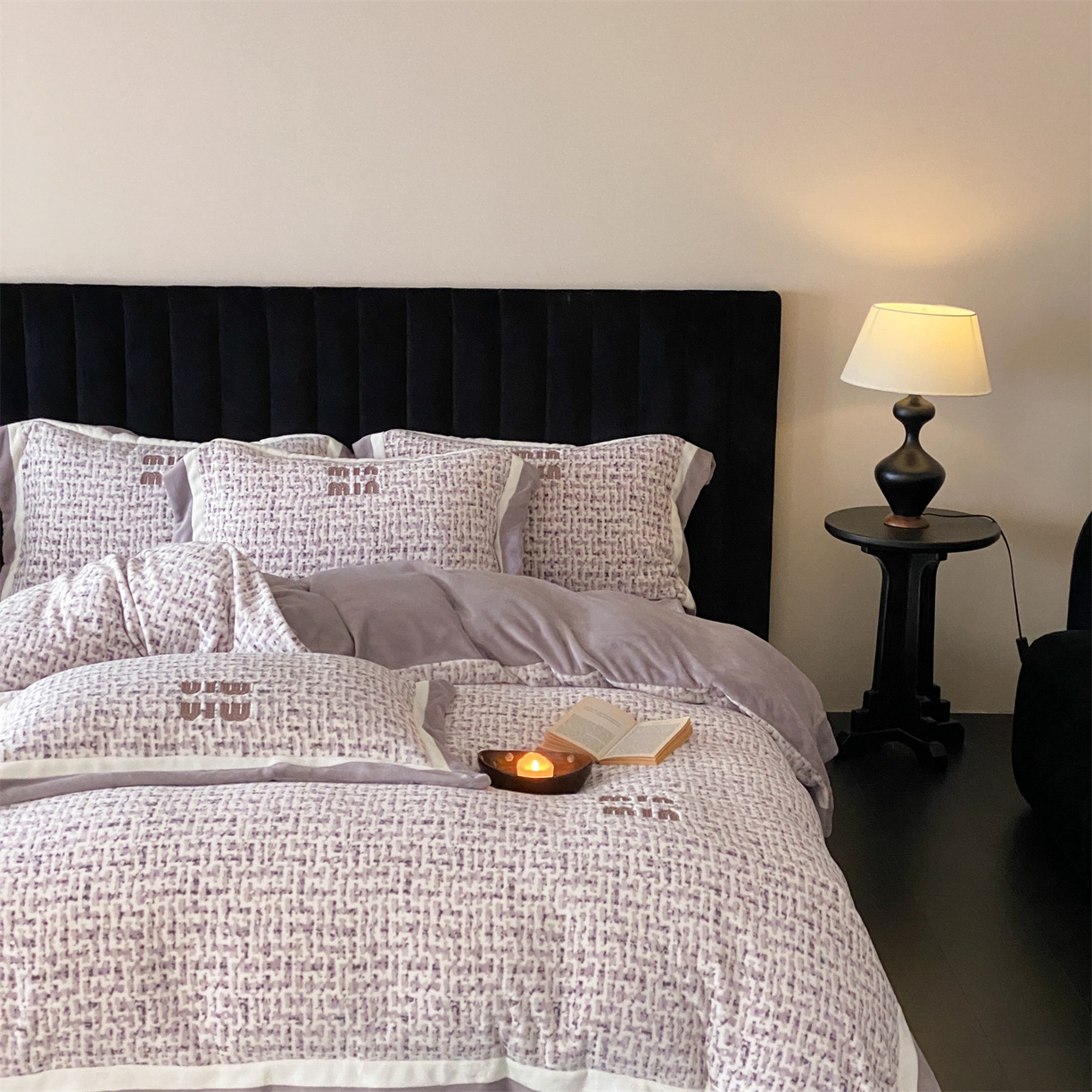 91家纺网 家纺一手货源 找家纺 （总）馨蕊 2025新款意大利进口高精密刺绣拼角工艺秋冬轻奢煦暖绒系列-绒苏珊 会员-10【券后控价358/378】