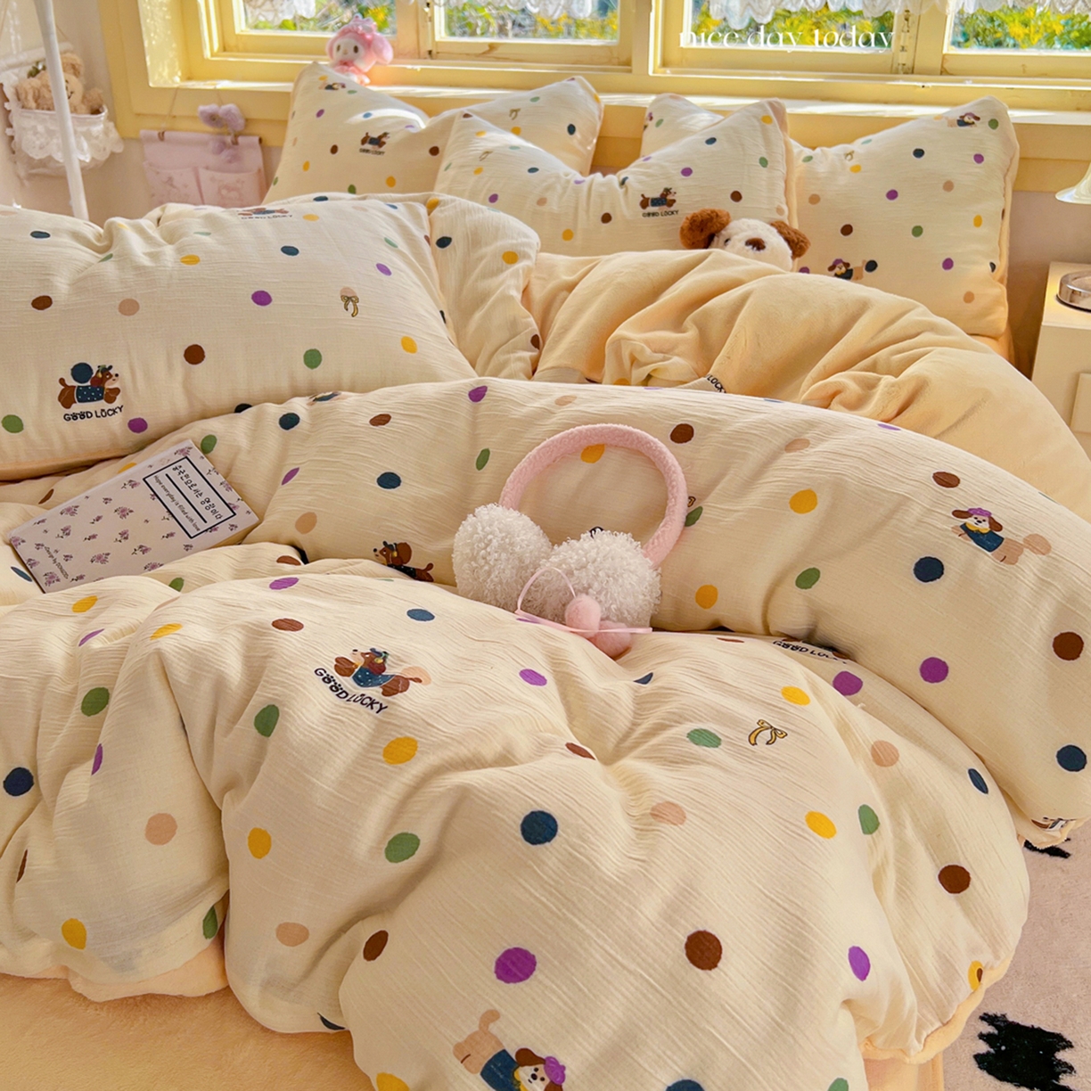 91家纺网 家纺一手货源 找家纺 玉海棠家纺 2025新款A版三层纱B版牛奶绒四件套系列 糖豆腊肠狗