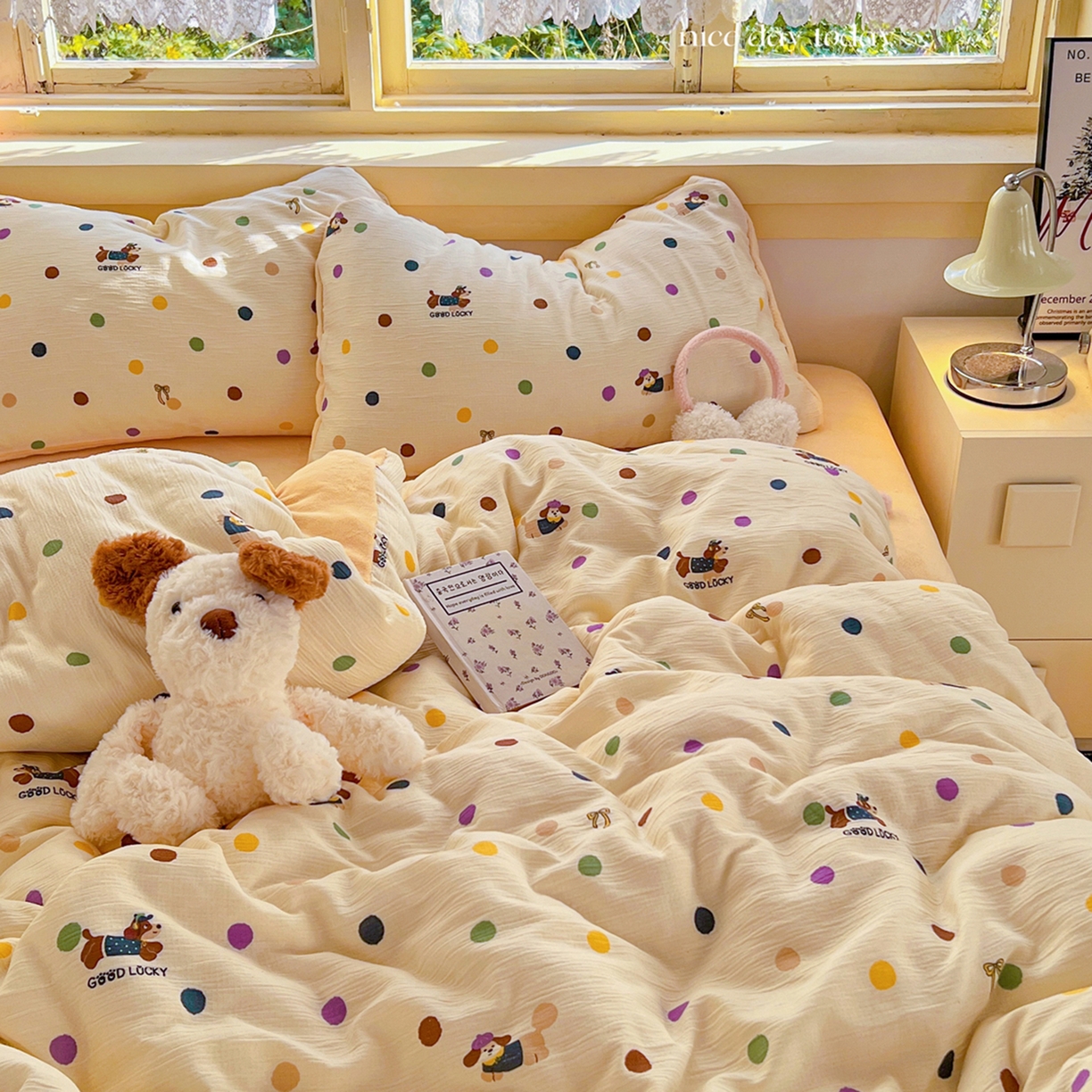 91家纺网 家纺一手货源 找家纺 玉海棠家纺 2025新款A版三层纱B版牛奶绒四件套系列 糖豆腊肠狗